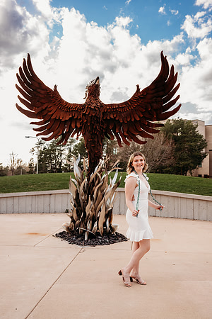 Makenna UWGB Grad '24