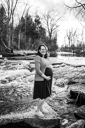 Farmer Maternity 2025