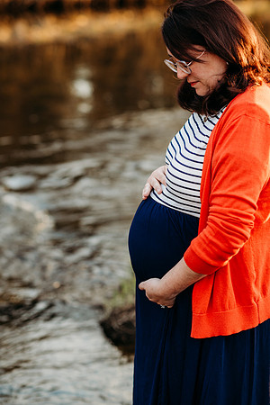 Farmer Maternity 2025