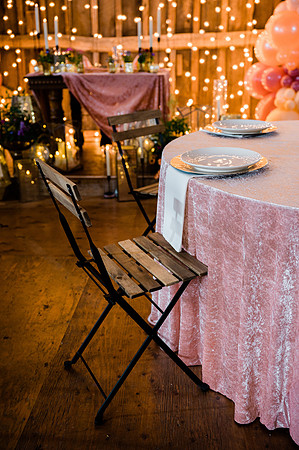 Woelfel Homestead Styled Shoot