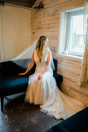 Woelfel Homestead Styled Shoot