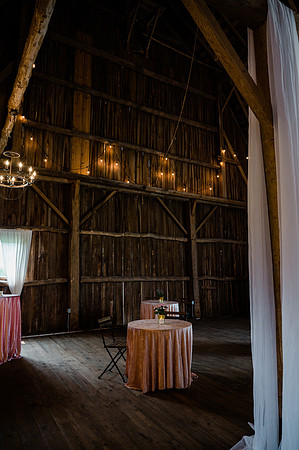 Woelfel Homestead Styled Shoot