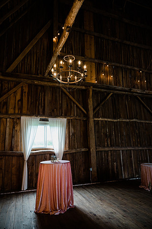 Woelfel Homestead Styled Shoot