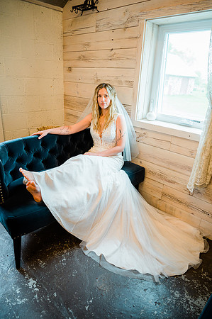 Woelfel Homestead Styled Shoot