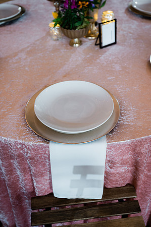 Woelfel Homestead Styled Shoot