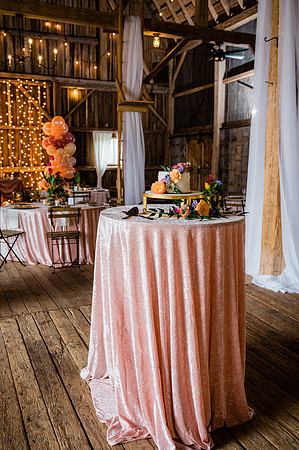 Woelfel Homestead Styled Shoot