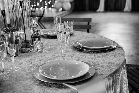 Woelfel Homestead Styled Shoot