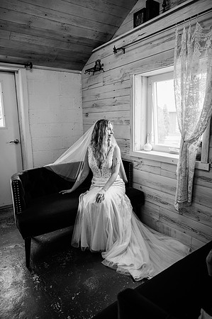 Woelfel Homestead Styled Shoot