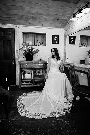 Woelfel Homestead Styled Shoot