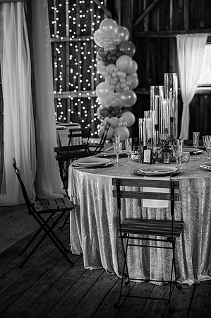 Woelfel Homestead Styled Shoot