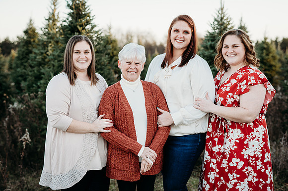 Rhoades Extended Family