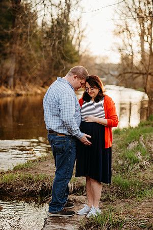 Farmer Maternity 2025