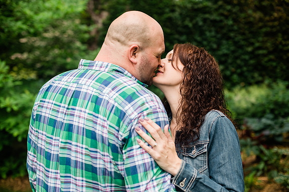 Juliet + Clint's Wisconsin engagement session took place at the Botanical Gardens of Green Bay on a gorgous July evening.