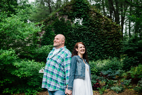 Juliet + Clint's Wisconsin engagement session took place at the Botanical Gardens of Green Bay on a gorgous July evening.