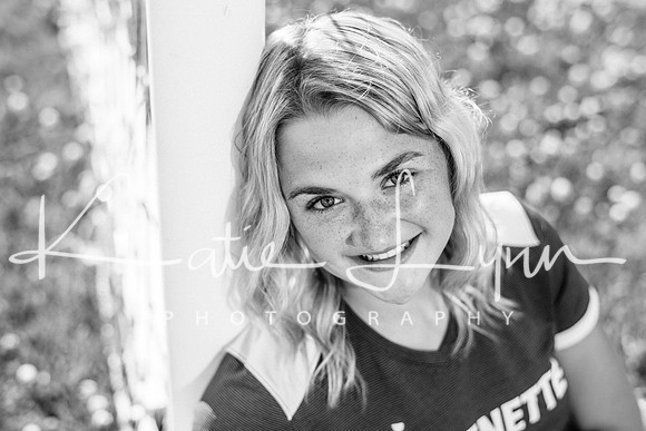Alison Hulce Senior 2021