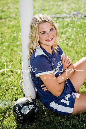 Alison Hulce Senior 2021
