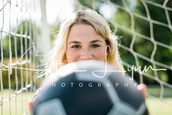 Alison Hulce Senior 2021