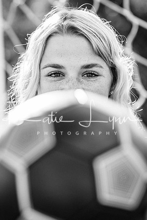 Alison Hulce Senior 2021