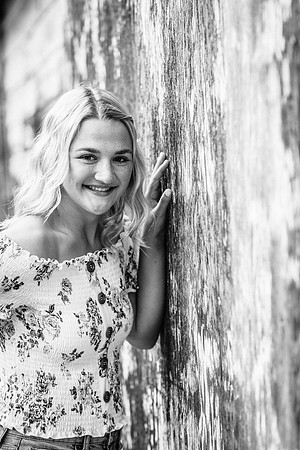 Alison Hulce Senior 2021