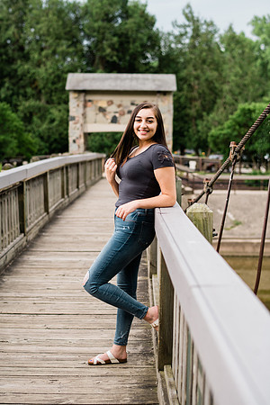 Alexa Contreras Senior 2021