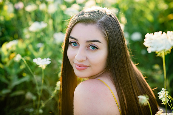 Alexa Contreras Senior 2021