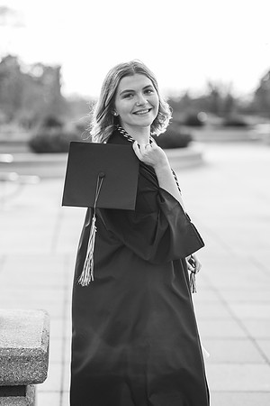 Makenna UWGB Grad '24